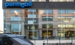 De samlar företagets medarbetare från tre adresser till ny lokal