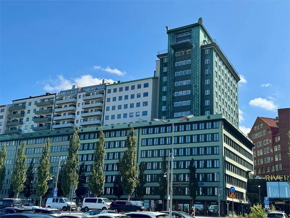 Stora Badhusgatan 18