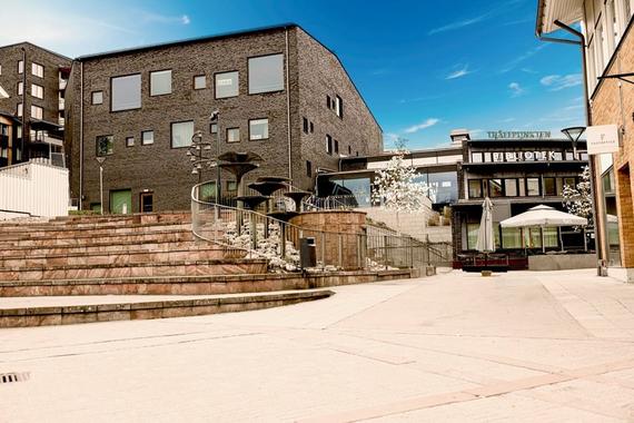 Nymärsta Torg 6