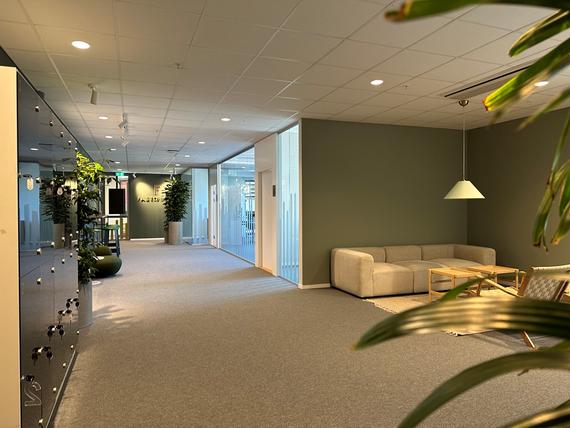 Råsundavägen 12