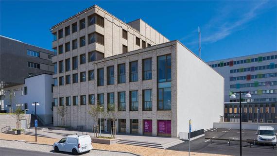 Konsul Perssons Plats 1