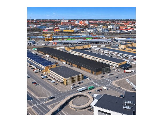 Brunnbyvägen 18