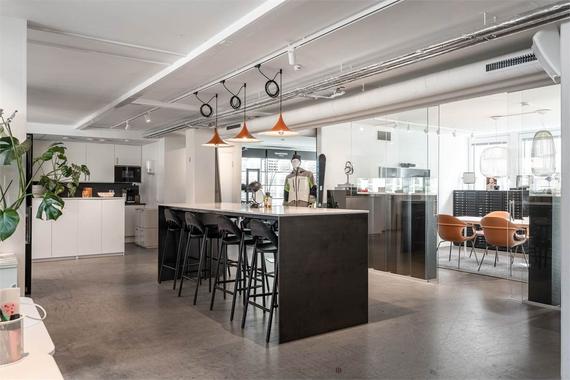 Västra Storgatan 12