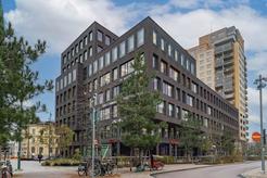 Carlsgatan 8