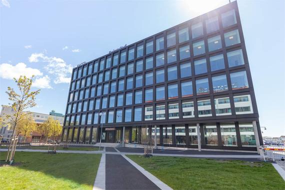 Theres Svenssons gata 13