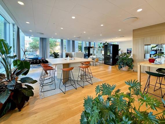 Theres Svenssons gata 13