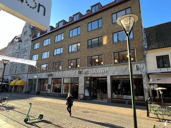 Skomakaregatan 6-8