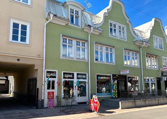 Västra Stationsgatan 8