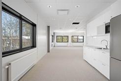 Vaksala-Eke, HUS B2, Uppsala