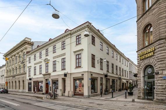 Korsgatan 2, Södra Hamngatan 25